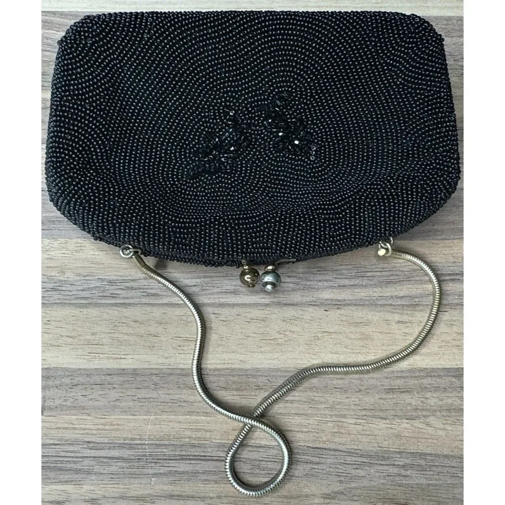 Flower Beaded Pattern Vintage Kiss Clasp Black Clutch Purse With‎ Hand Strap
